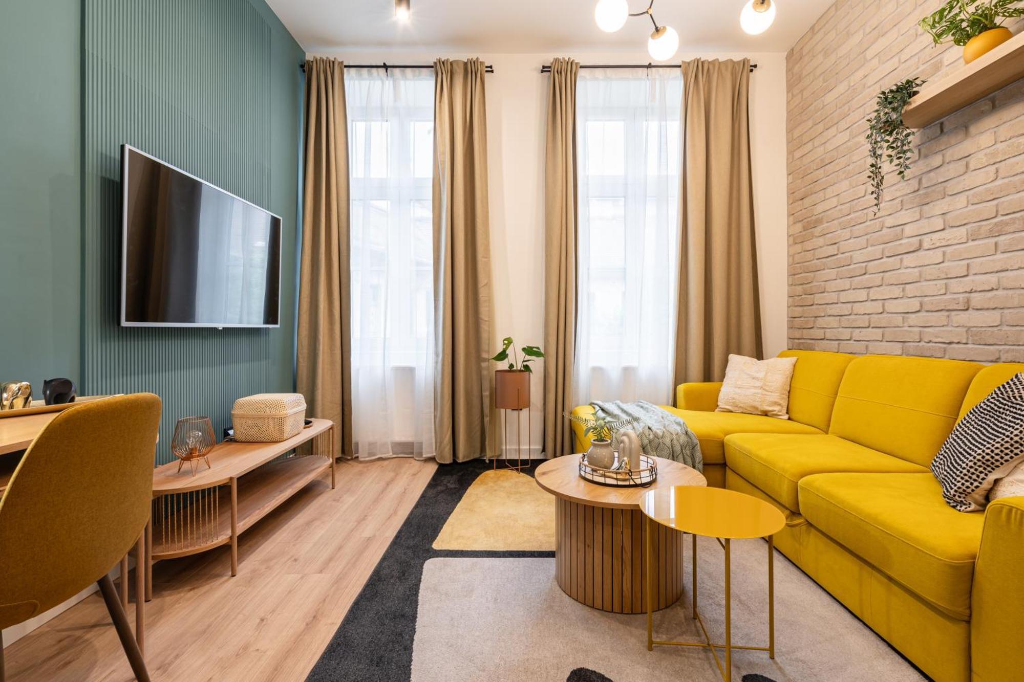 New Downtown Bliss - A Homelike Haven בודפשט