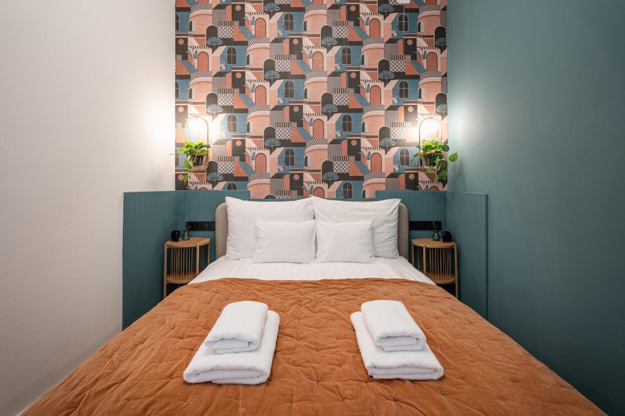 New Downtown Bliss - A Homelike Haven דירה